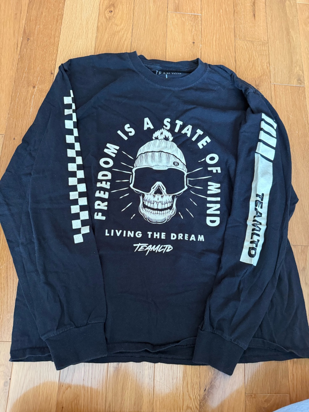 Team LTD Men’s Black Long Sleeve Graphic Tee - Freedom Is A State Of Mind